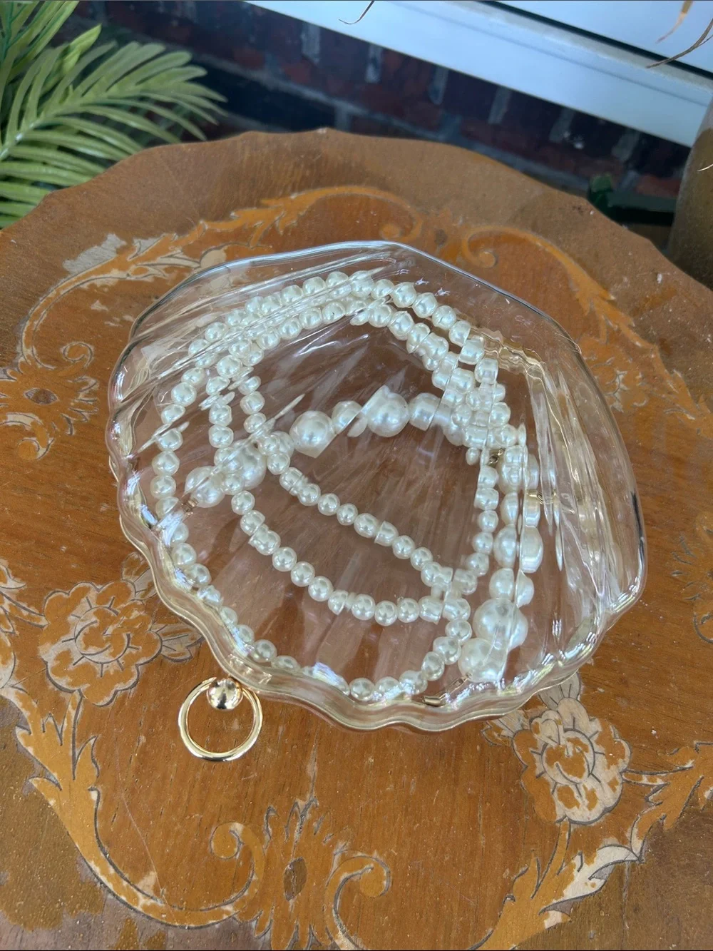 Acrylic Fairy Shell Clutch Crossbody